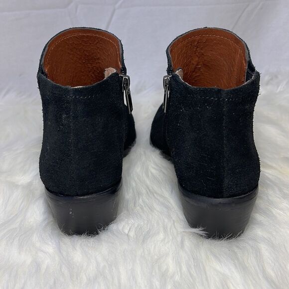 Lucky Brand Fabiana Black Perforated Suede Booties Sz 6 - Picture 4 of 9